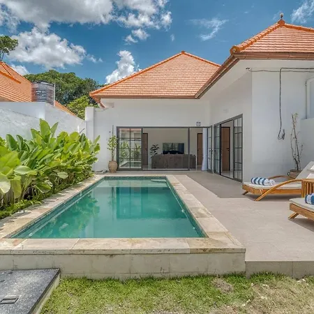 Liv Villa A1 Brand New 3Br In Batu Bolong, Canggu
